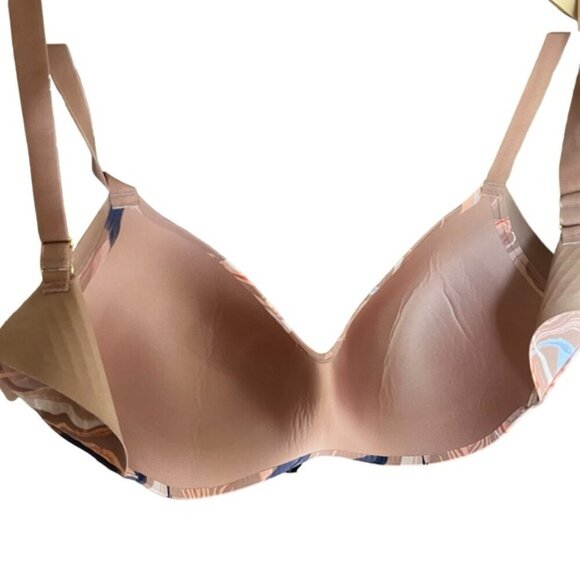 Knix Wingwoman Bra 8++ Wireless Comfort - Picture 6 of 10